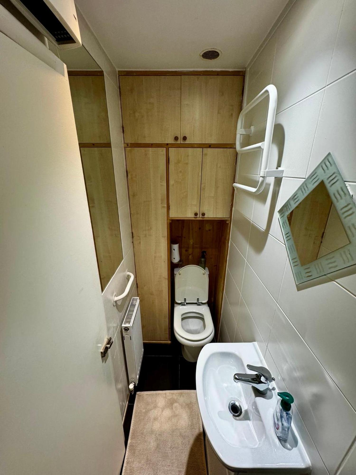 Amazing En-Suite Apartment In Finchley Central London Exterior photo