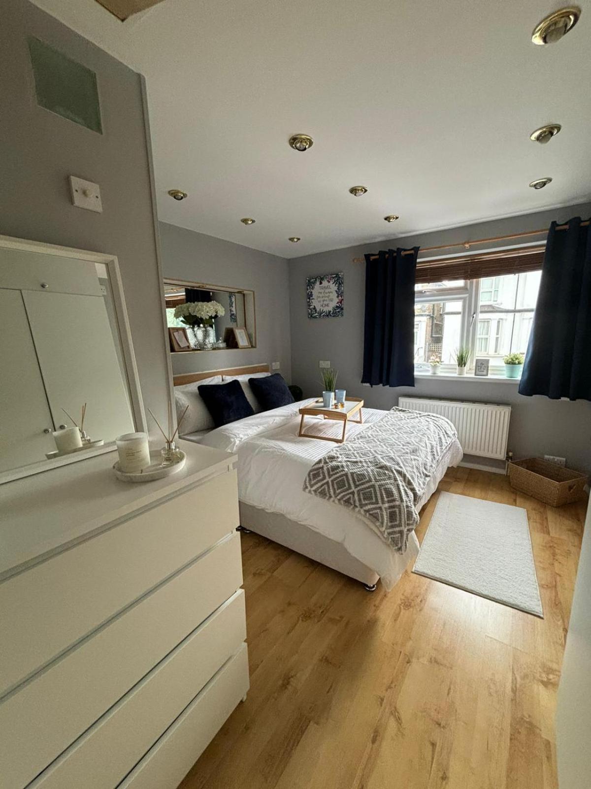 Amazing En-Suite Apartment In Finchley Central London Exterior photo